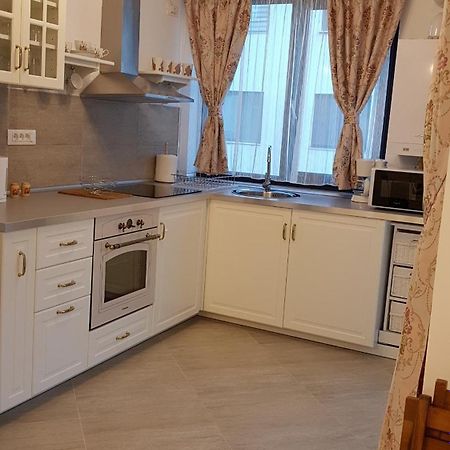 Apartament Ultracentral Monadin 2 Braşov Eksteriør bilde