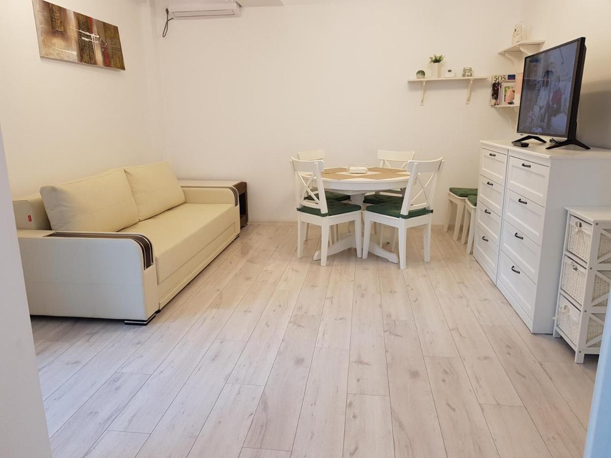 Apartament Ultracentral Monadin 2 Braşov Eksteriør bilde